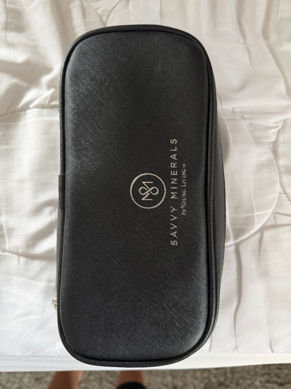 Young Living Savvy Minerals Black Makeup Brush Case with brushes